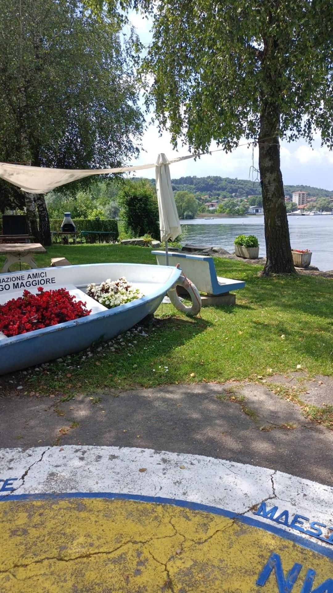 House Benedetta & Gloria On The Lake Кастеллетто-сопра-Тичино Экстерьер фото